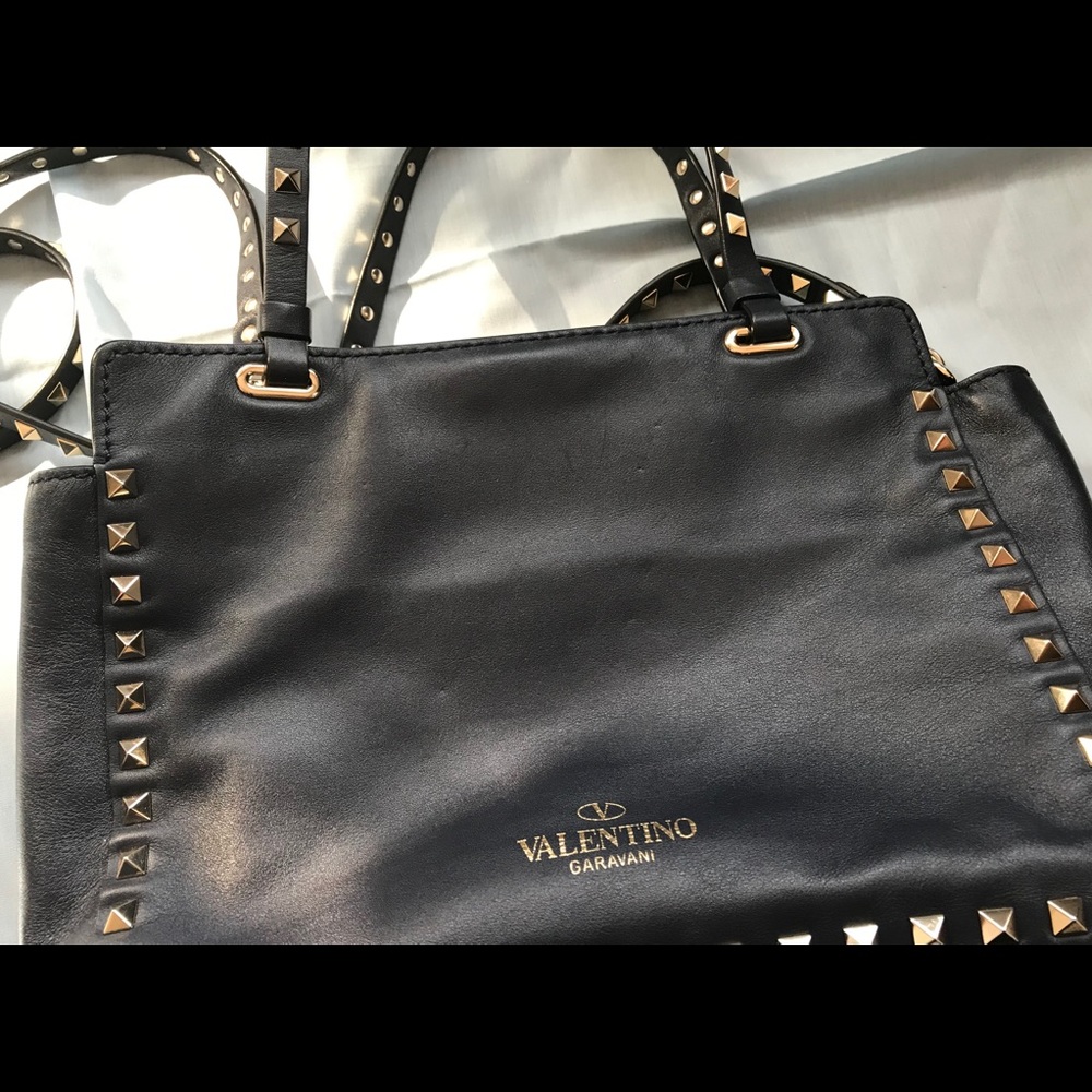 Valentino Rockstud Trapeze Tote Small Navy EUC - Picture 8 of 13